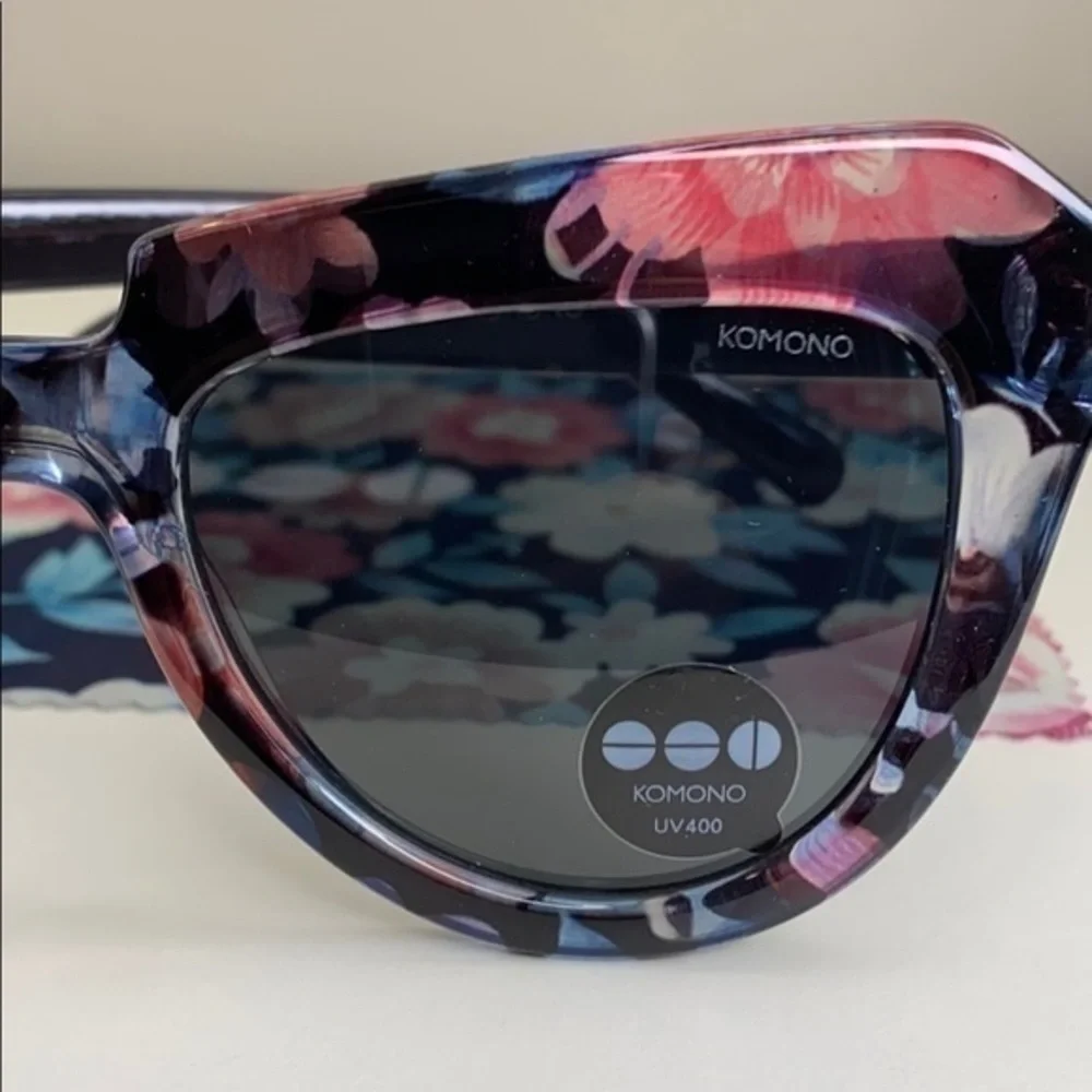 Komono New Stella Floral Sunglasses